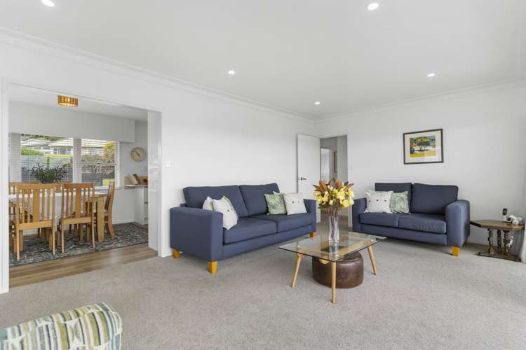 121 Wallace Road Mangere Bridge_5