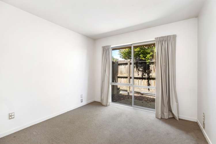 4 Gresford Street Edgeware_9