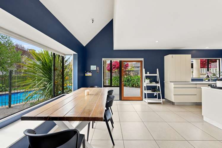 6 Ngahere Street Fendalton_3