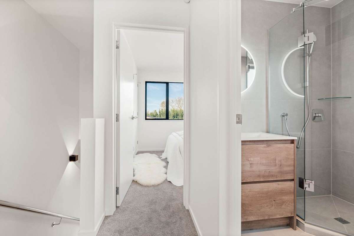 2/1D Rosyth Avenue_2