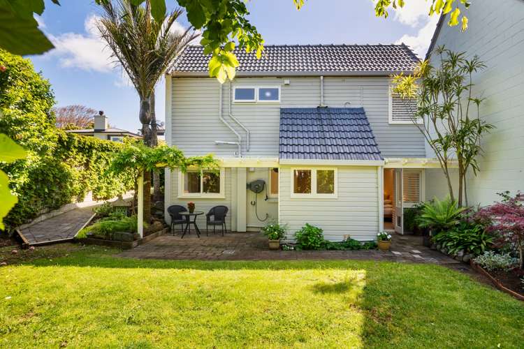 1/9 Gardner Road Epsom_20