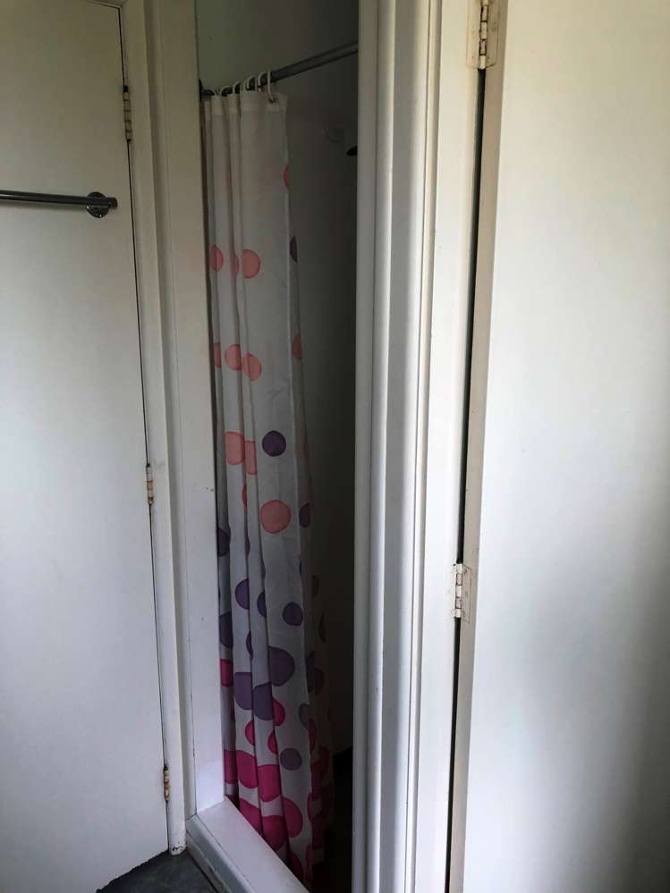 2/35 Oliver Street Point Chevalier_7