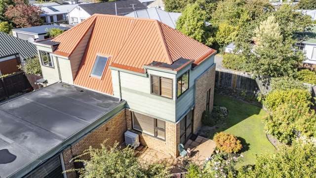 Avonhead Beauty Two Bedroom Townhouse