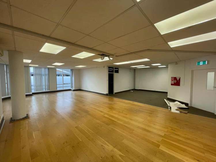 D/129 Onewa Road Northcote_3