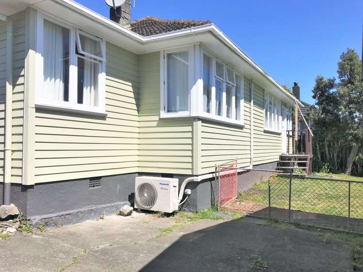 21 Dimock Street Titahi Bay_15