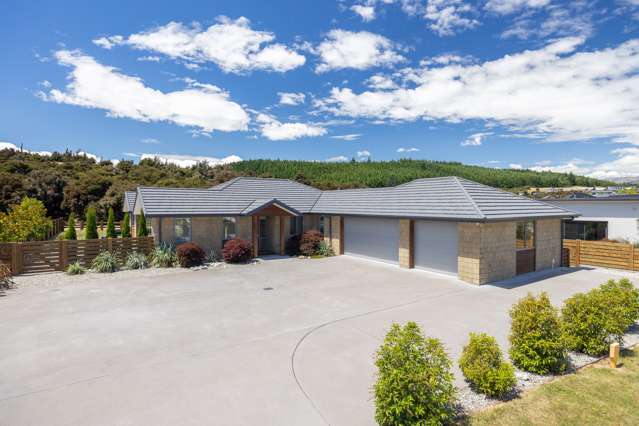 93 Infinity Drive Wanaka_1