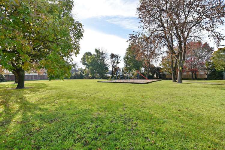 1/37 Larch Place Casebrook_31