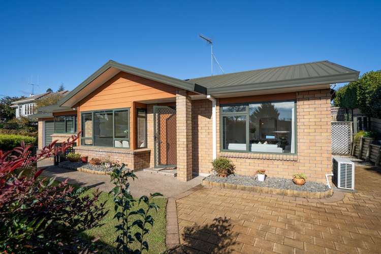 80 Raleigh Street Leamington_1