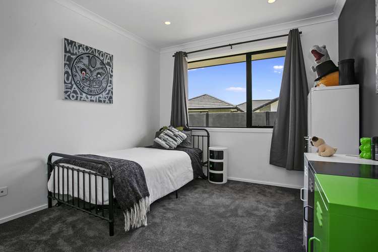 65 Alan Livingston Drive Cambridge_19