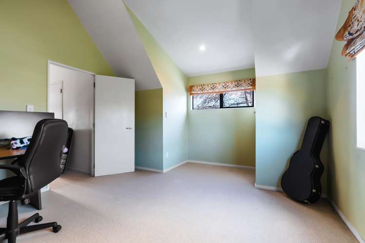 2/202 Taharepa Road Central_10