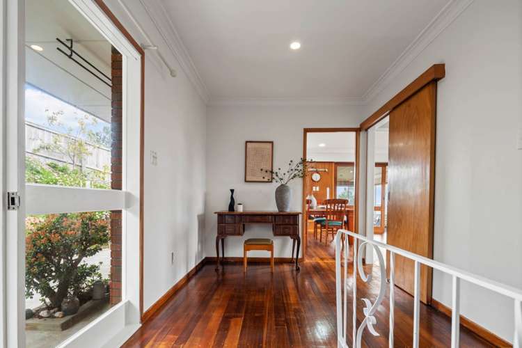 1/7 Dalmeny Close Murrays Bay_19