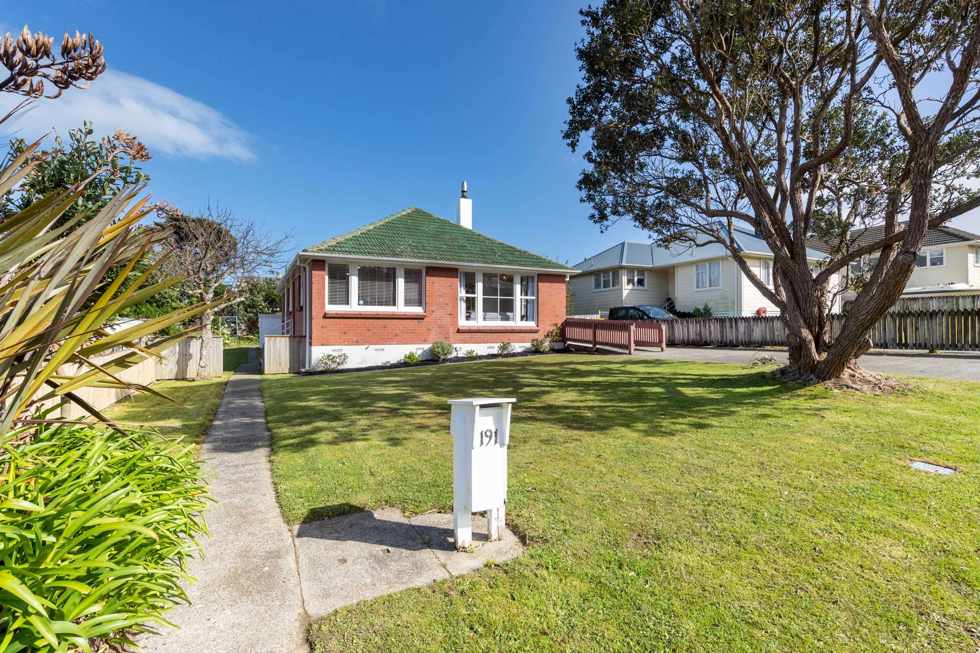 191 Warspite Avenue Waitangirua_0