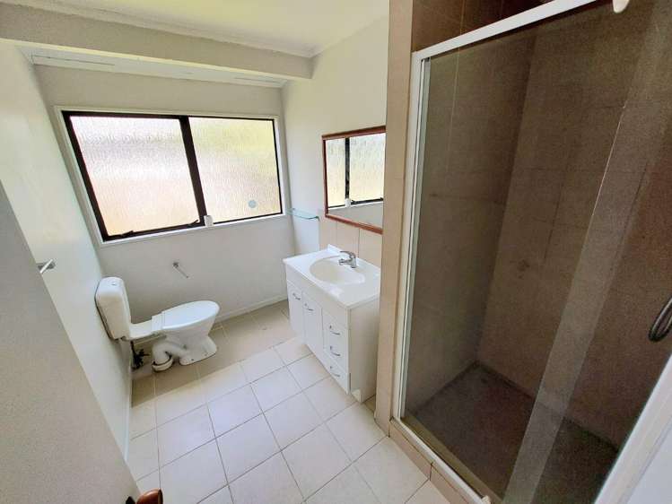 2/157 Birkdale Road Birkdale_11