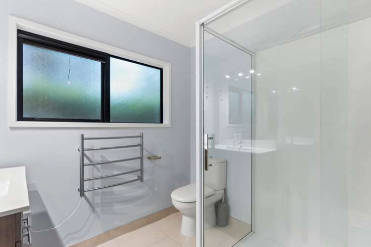 20A Murray Road Te Atatu Peninsula_14