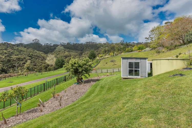 66 Manuka Grove Helensville_27