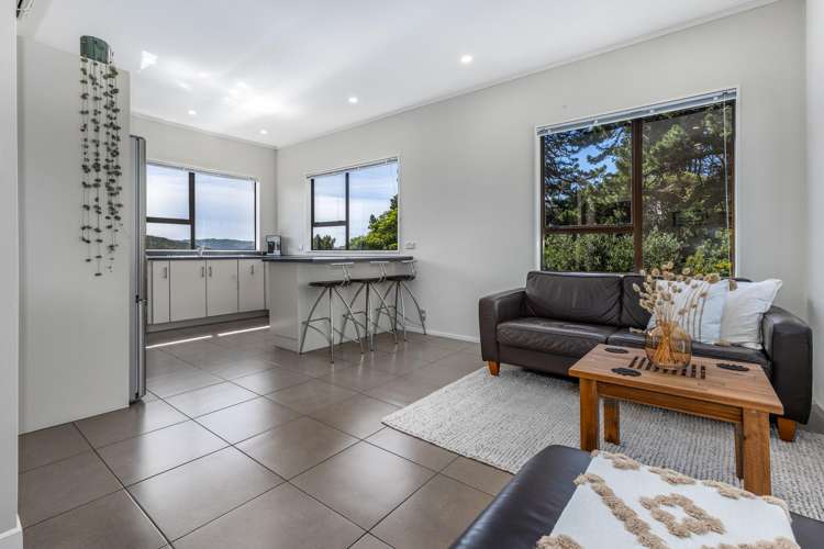 9 Kinnel Grove Papakowhai_6