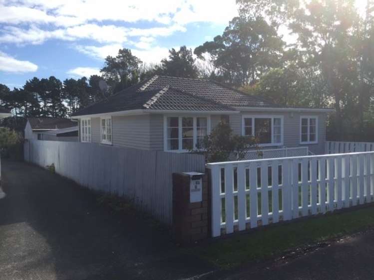 1/54 Gloria Avenue Te Atatu Peninsula_19
