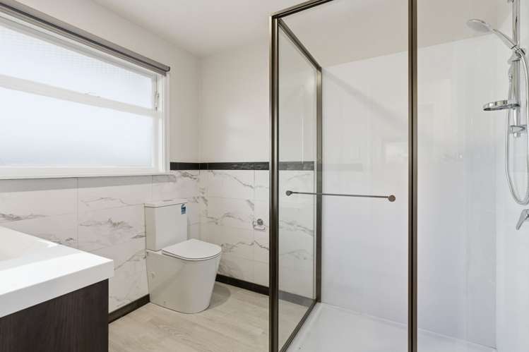 22 Warren Crescent Hillmorton_13