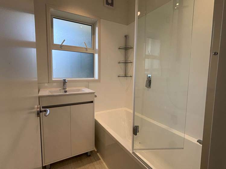 3/55 Shakespeare Road Milford_13