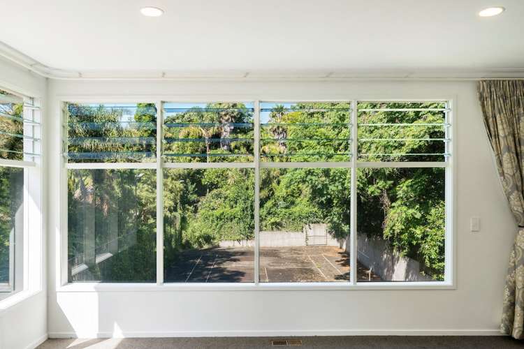 126 Cook Street Cockle Bay_22