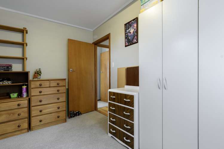 14 Jonathon Street Brookfield_8