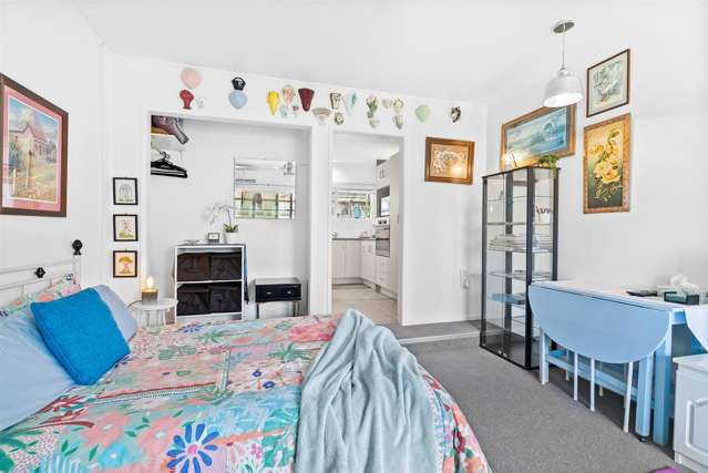 12 Selwyn Avenue Avenues_4