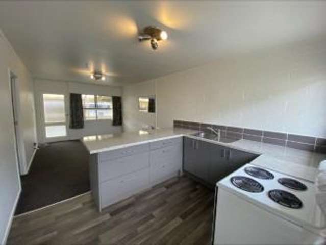 7/18 Aubrey Street Regent_2