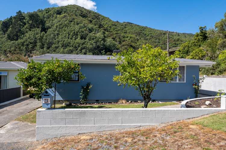 76 Devon Street Picton_1