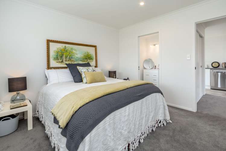 19 Hartley Avenue Carterton_21