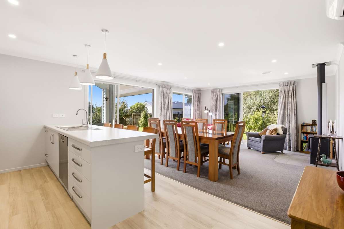 32 and 34 Ngahana Place_5