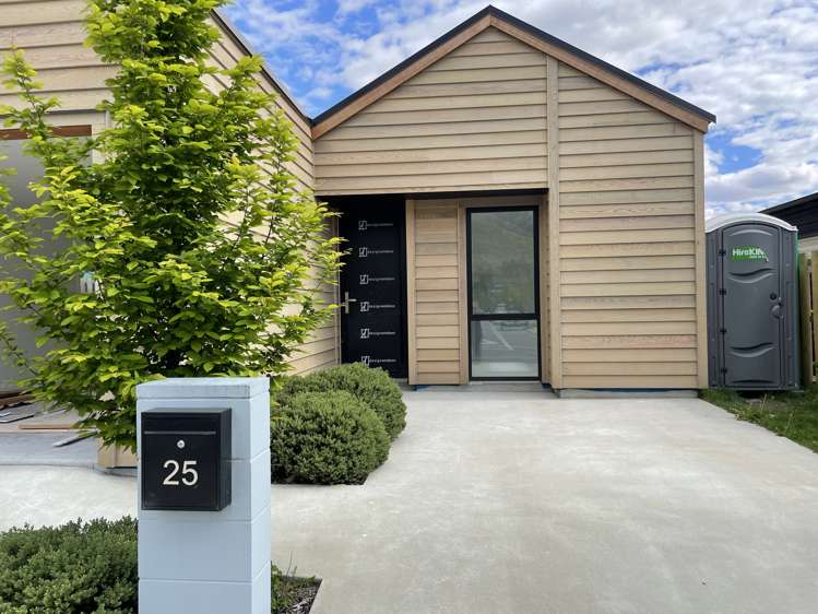 25 Dewar Street Dalefield/Wakatipu Basin_11