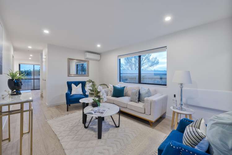 29d Mackenzie Street Te Atatu South_14