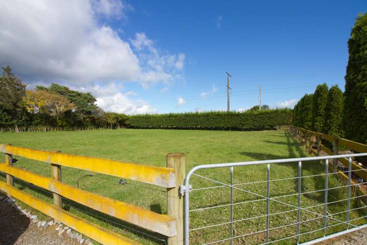 2027 Longburn Rongotea Road Longburn_8