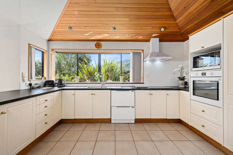 26a Buller Street Picton_18