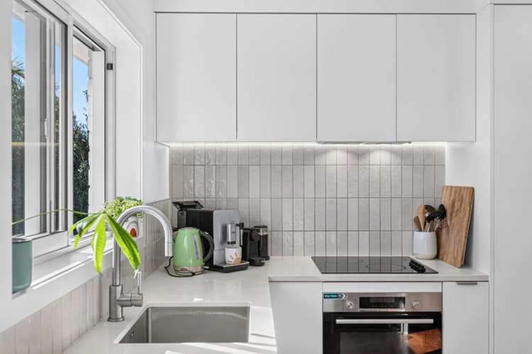 954 Whangaparaoa Road Manly_5