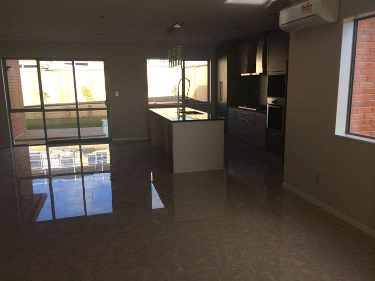 97 Flat Bush School Road Flat Bush_8