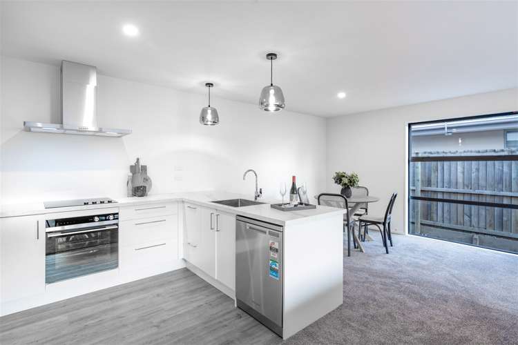 4/629 Worcester Street Linwood_6