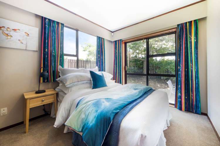 16 Flagstaff Place Massey_19