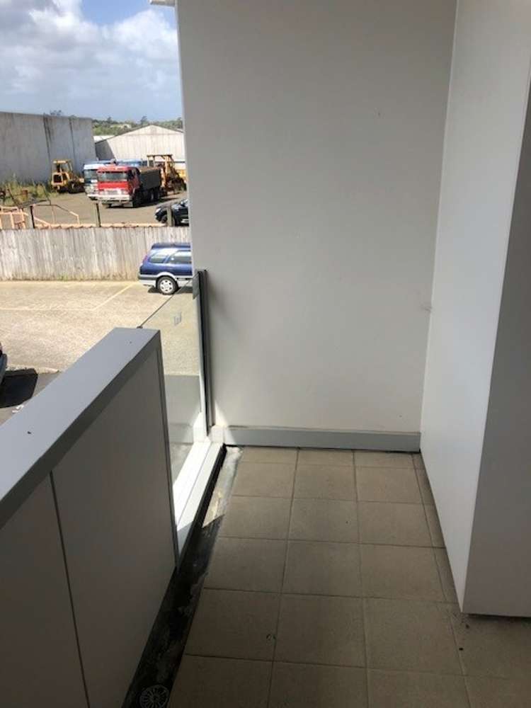 8/6 Loft Place Kumeu_5