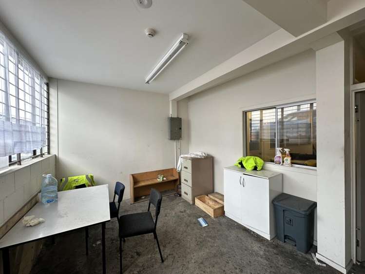 77B Patiki Road Avondale_14