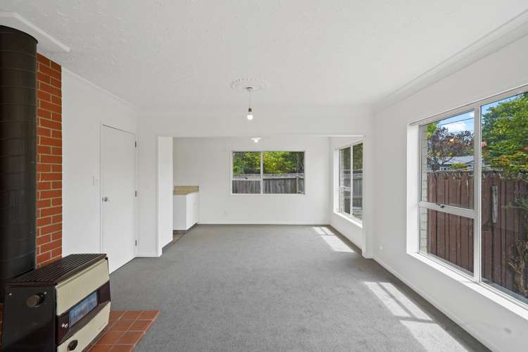 1/10 Cardiff Avenue Somerfield_7