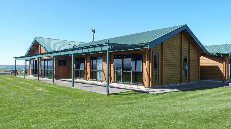 277 Gully Road Tuatapere_31