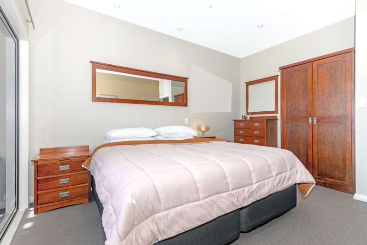 204/2 Reads Quay Gisborne Central_6