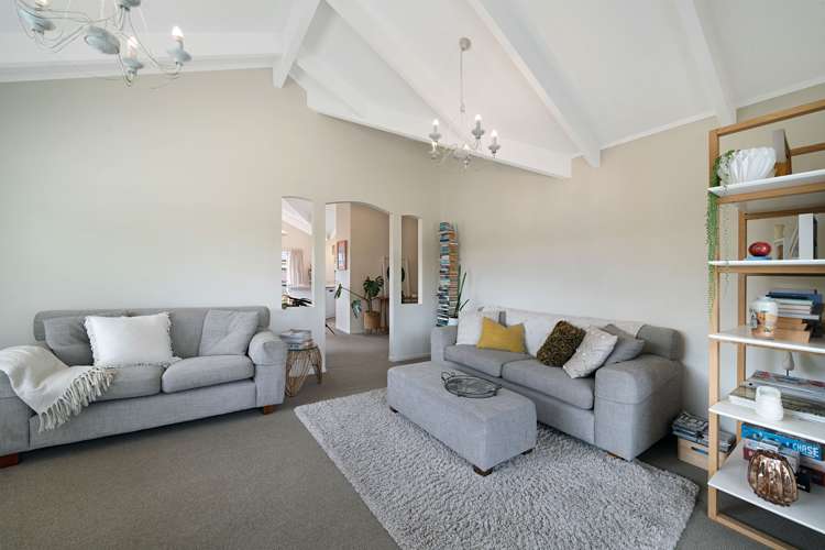 6 Graven Court Henderson_13