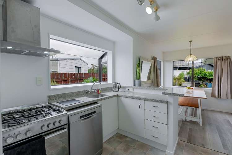 11 Spackman Crescent Paraparaumu_1