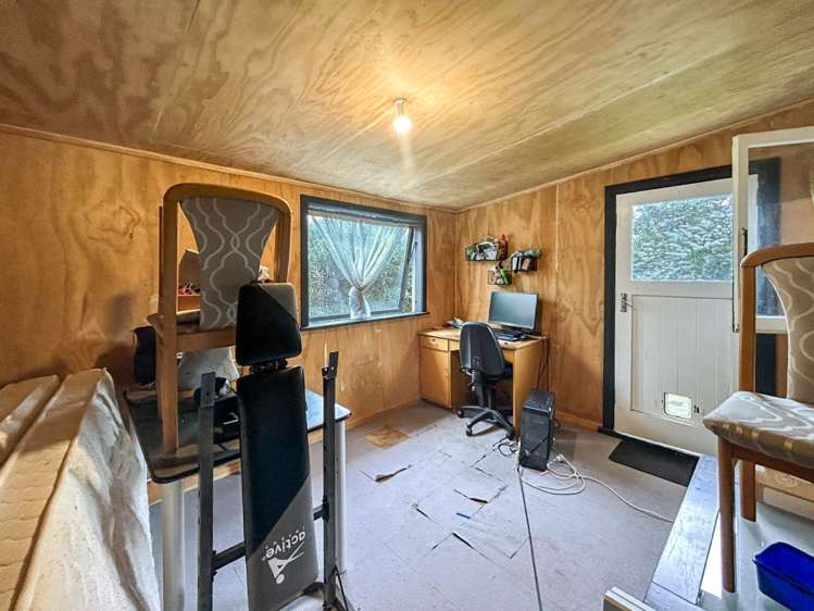 53 Roberts Avenue 1194_11