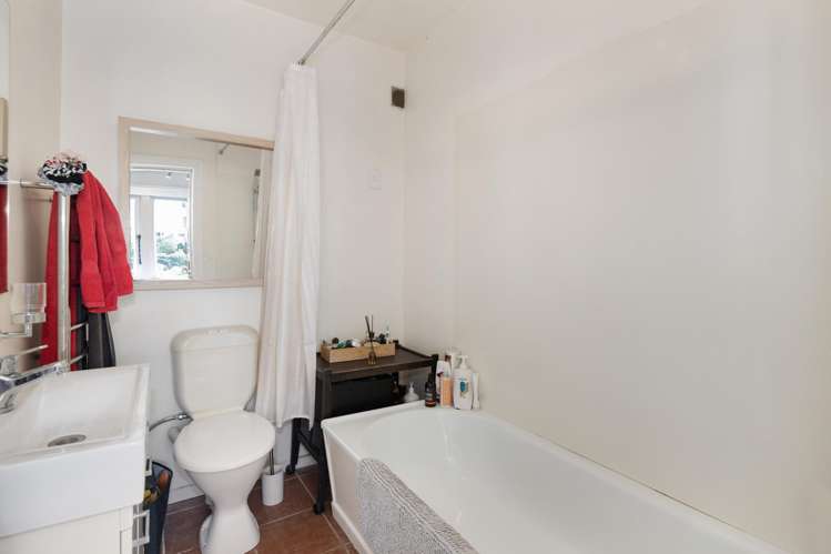 63 Sar Street Wadestown_22