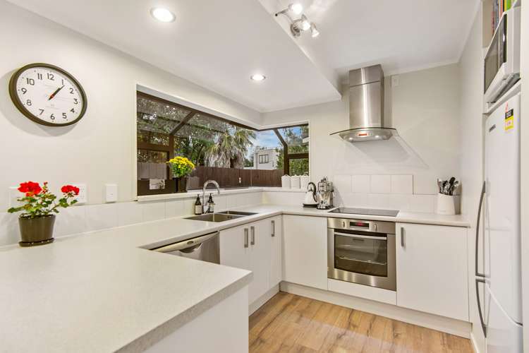 4/31 Abbotts Way Remuera_8