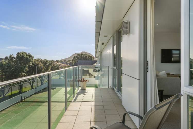 312/136 Marine Parade Mt Maunganui_3
