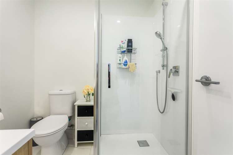 18 Patariki Way Beach Haven_12